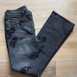 Driftwood Women's Kelly Embroidered Jeans